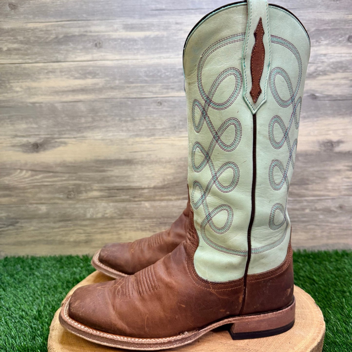 Tony Lama Women- Size 8.5B - Light Green / Brown Square Toe Cowboy Boots TL3201