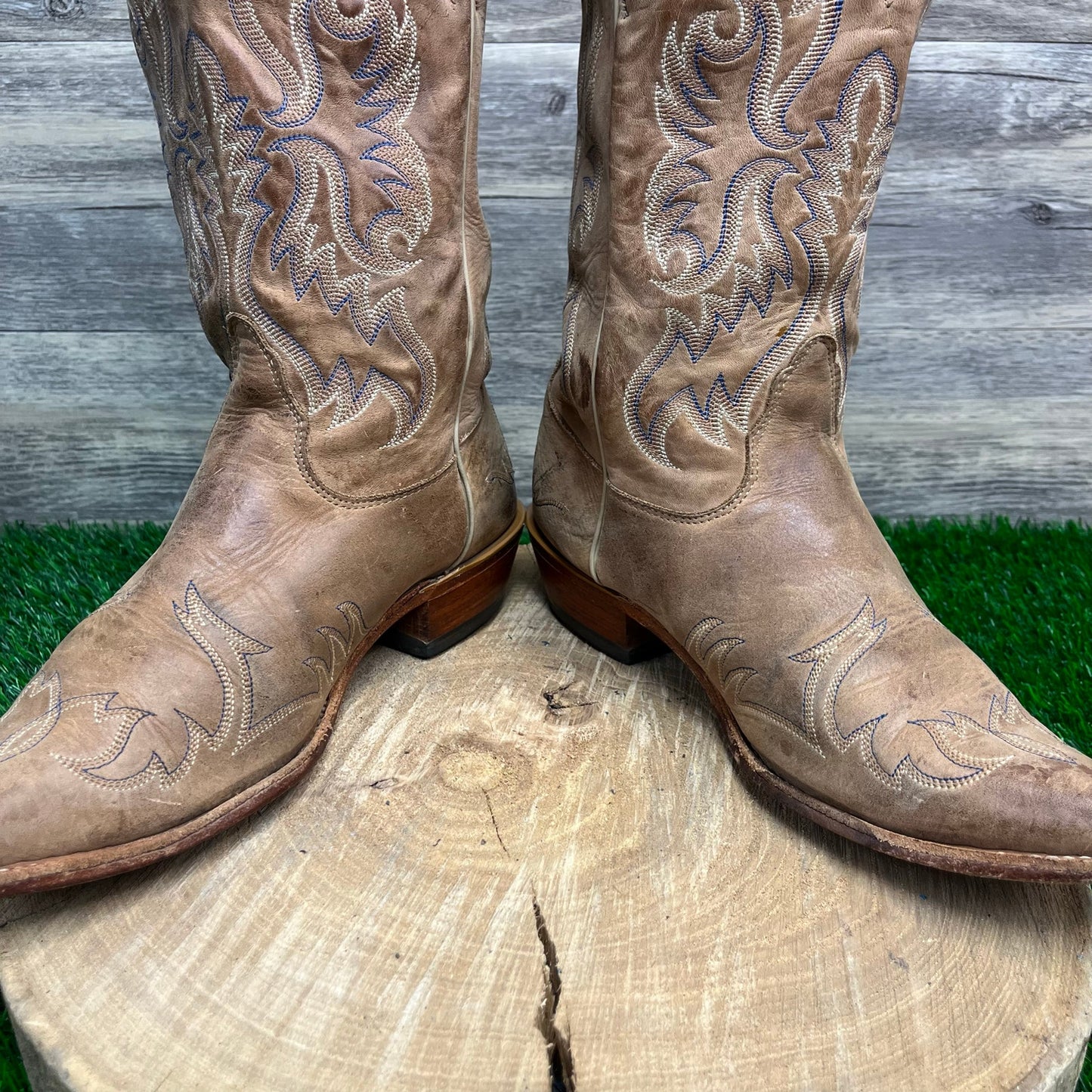 Nocona Women - Size 9B - Tan/Blue Snip Toe Cowboy Boots Style LD2732