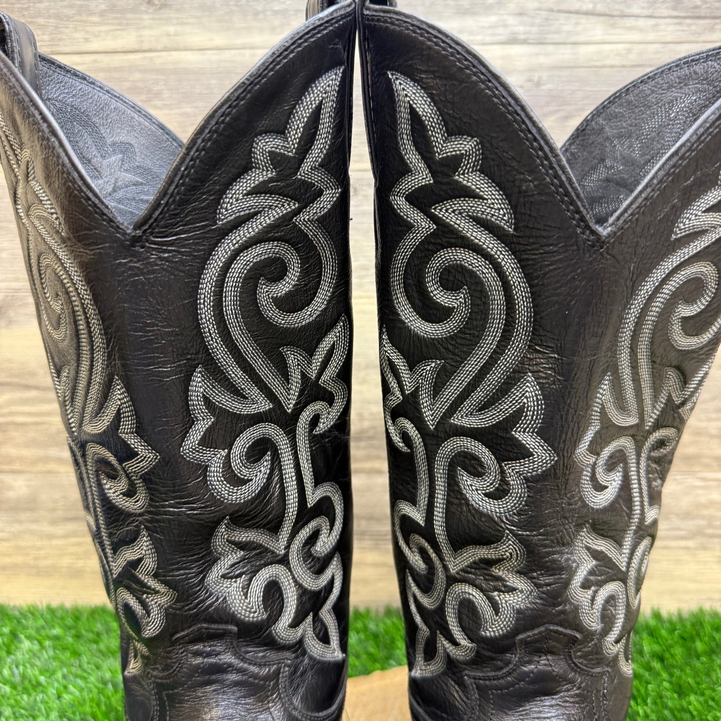 Justin Men - Size 11 - Black Western Cowboy Boots Style 1409