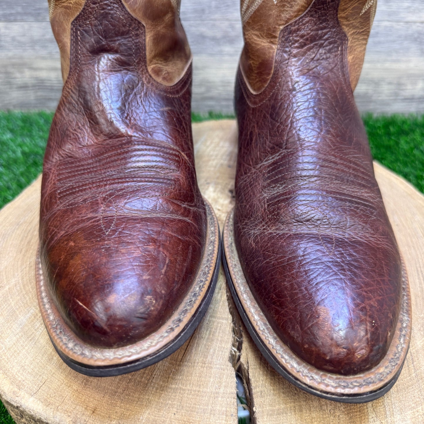 Ariat Men - Size 10.5D - Two Tone Brown Bullhide Cowboy Boots Style 10016366