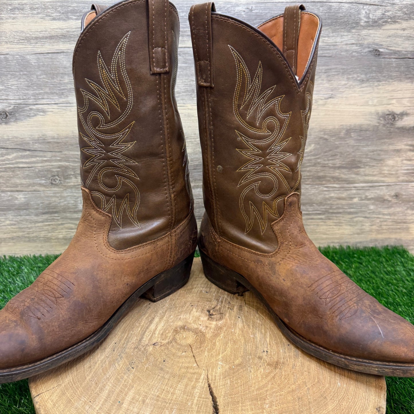 Cody James Men - Size 11.5D - Two Tone Brown Western Cowboy Boots Style CJ4242