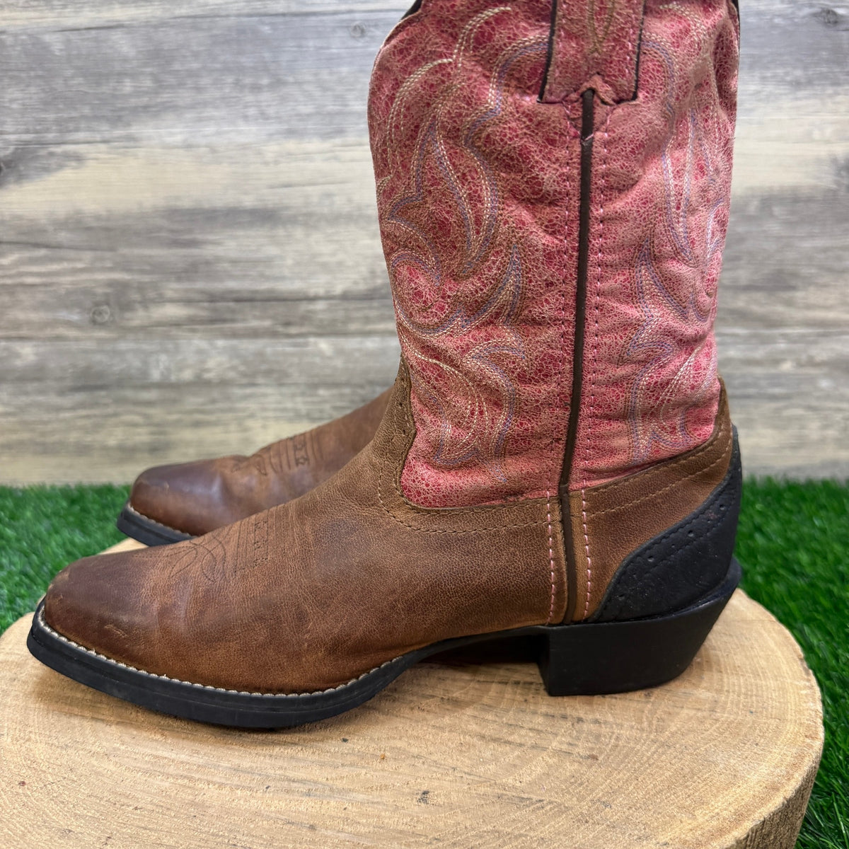 Tony Lama Women - Size 7.5B - Brown/Red Square Toe Cowboy Boots ST1006N