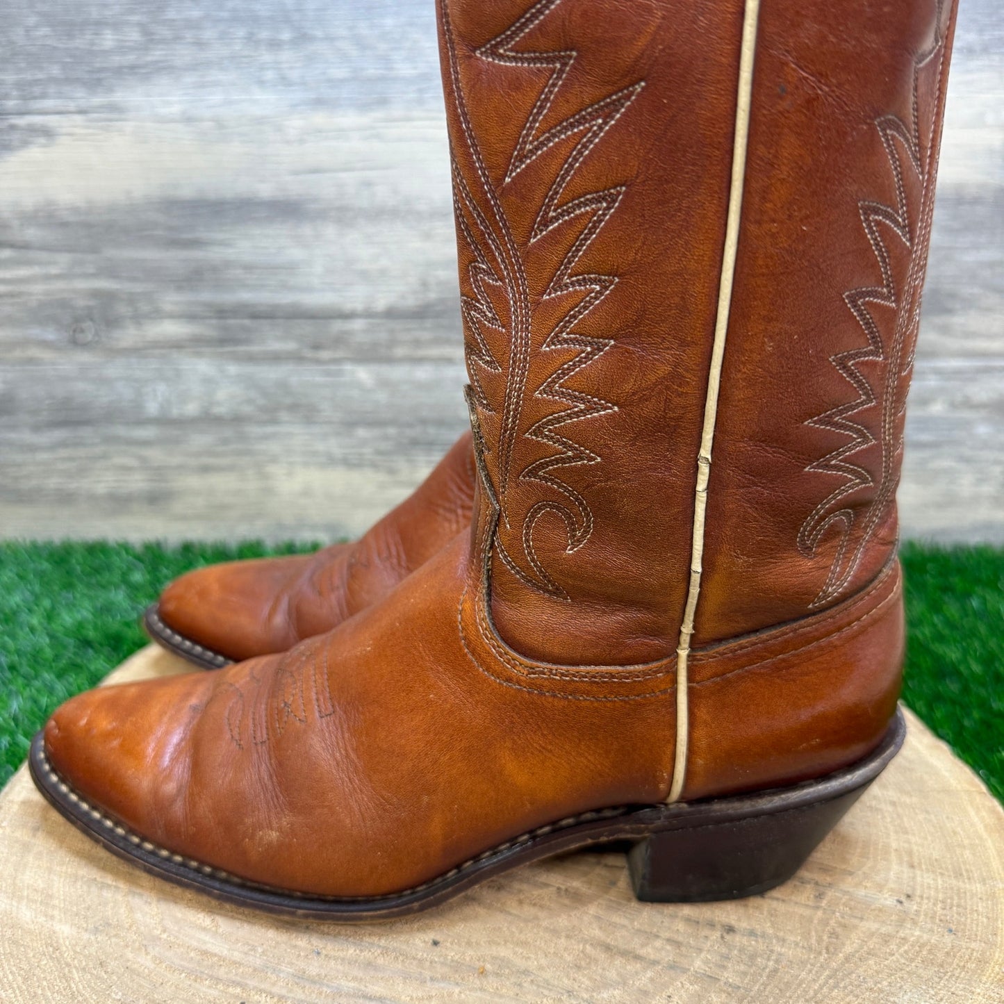 Acme Men - Size 6.5C - Vintage Brown/Cream Western Cowboy Boots Style 40375