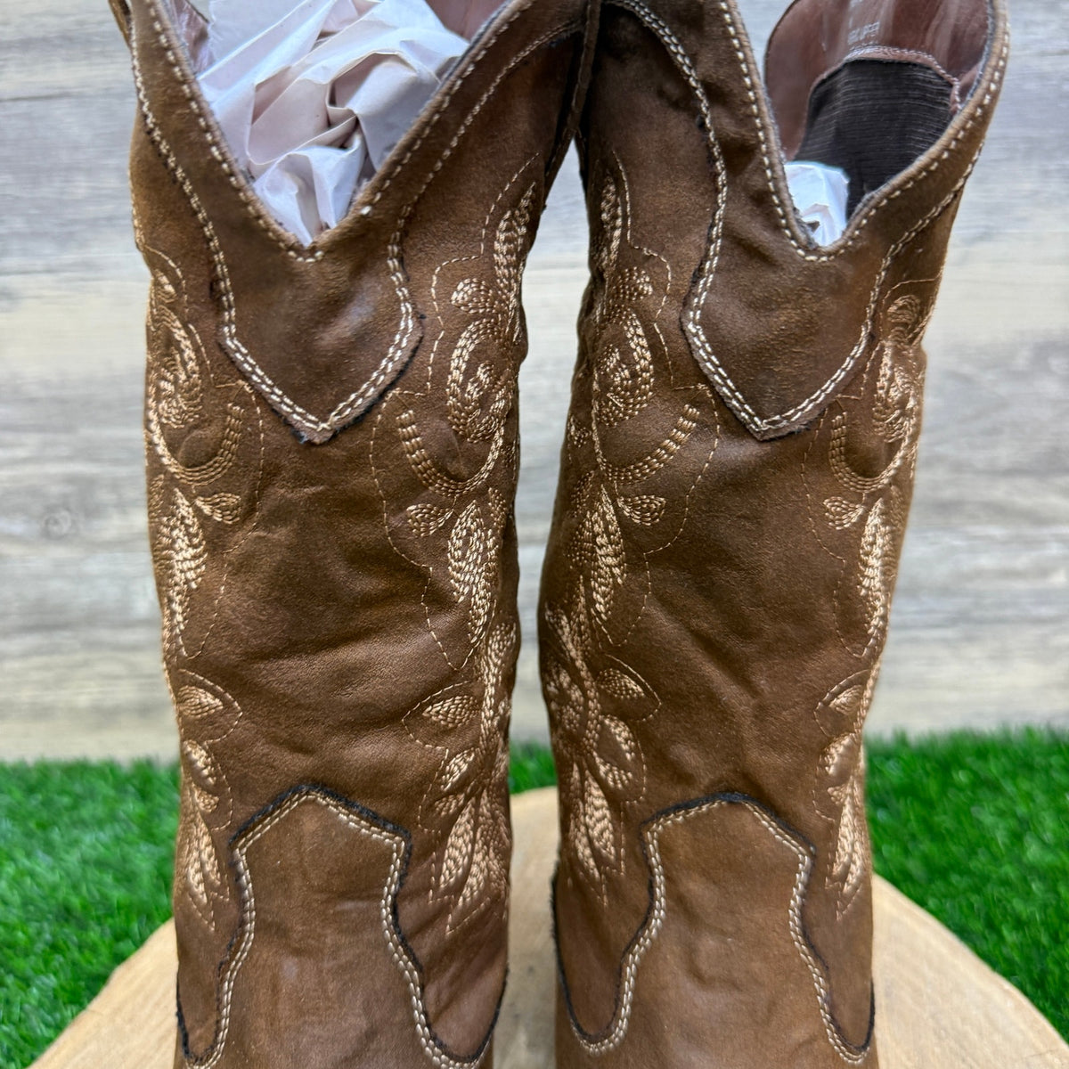 Rampage Women - Size 7M - Brown Soft Faux Leather Cowboy Boots 429105