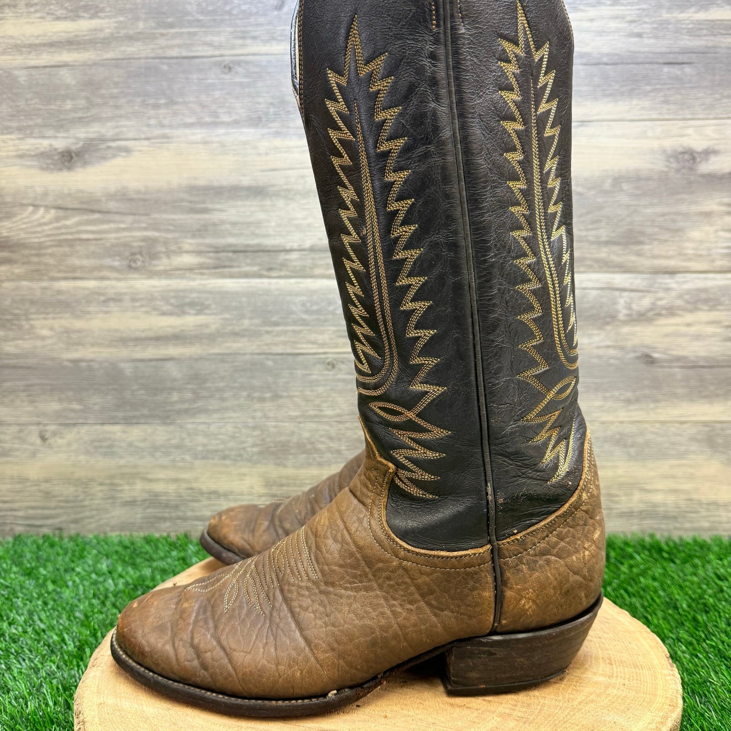 Tony Lama Men - Size 9D -  Vintage Brown  / Black Cowboy Boots 6442