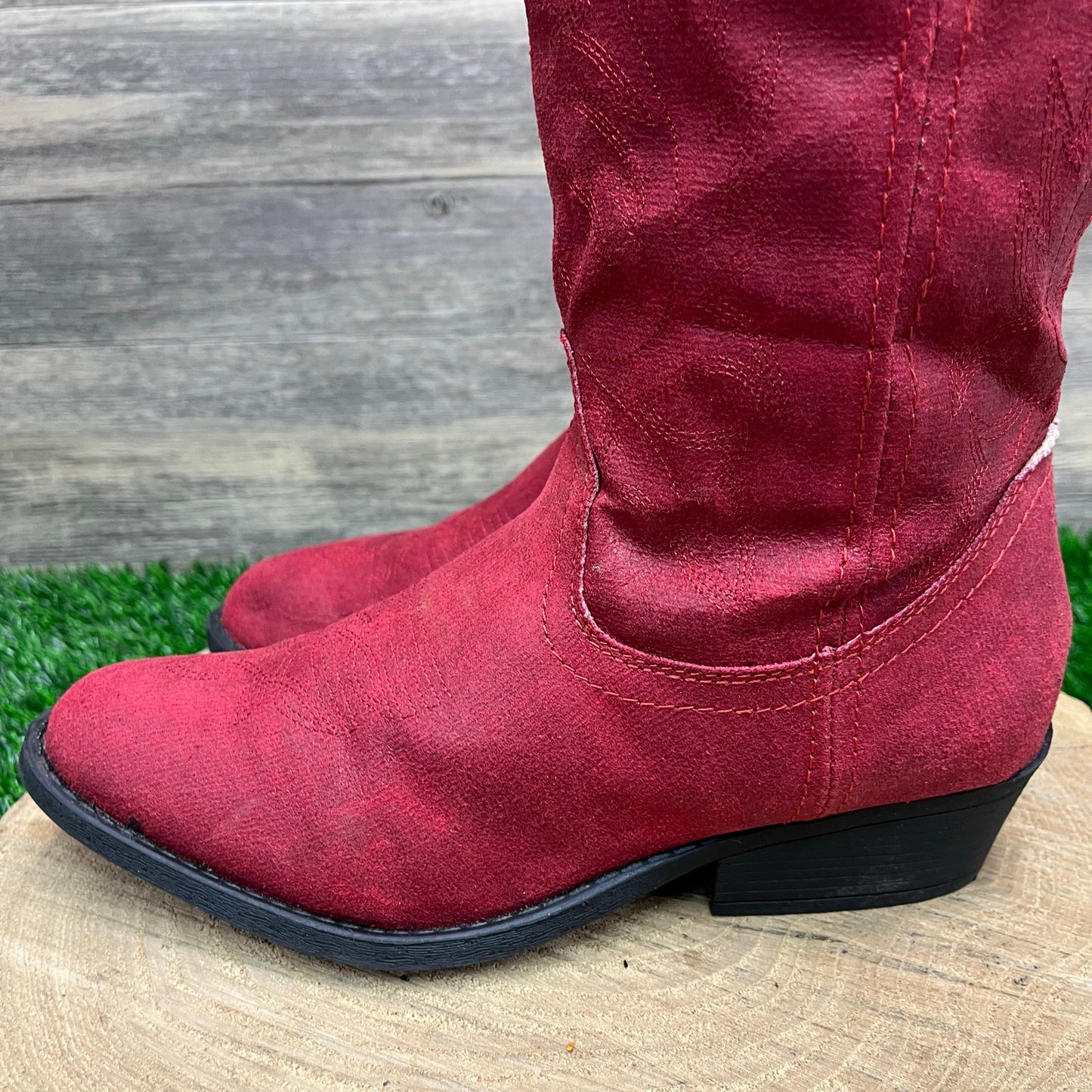 Rampage Women - Size 8M - Red Soft Faux Leather Cowboy Boots Style Walden
