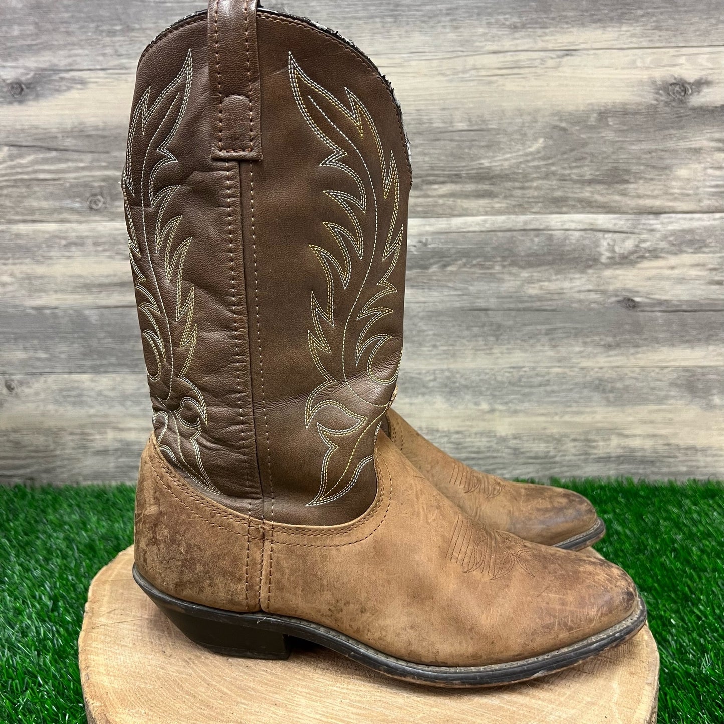 Laredo Women - Size 9M - Brown Cowboy Boots 5742