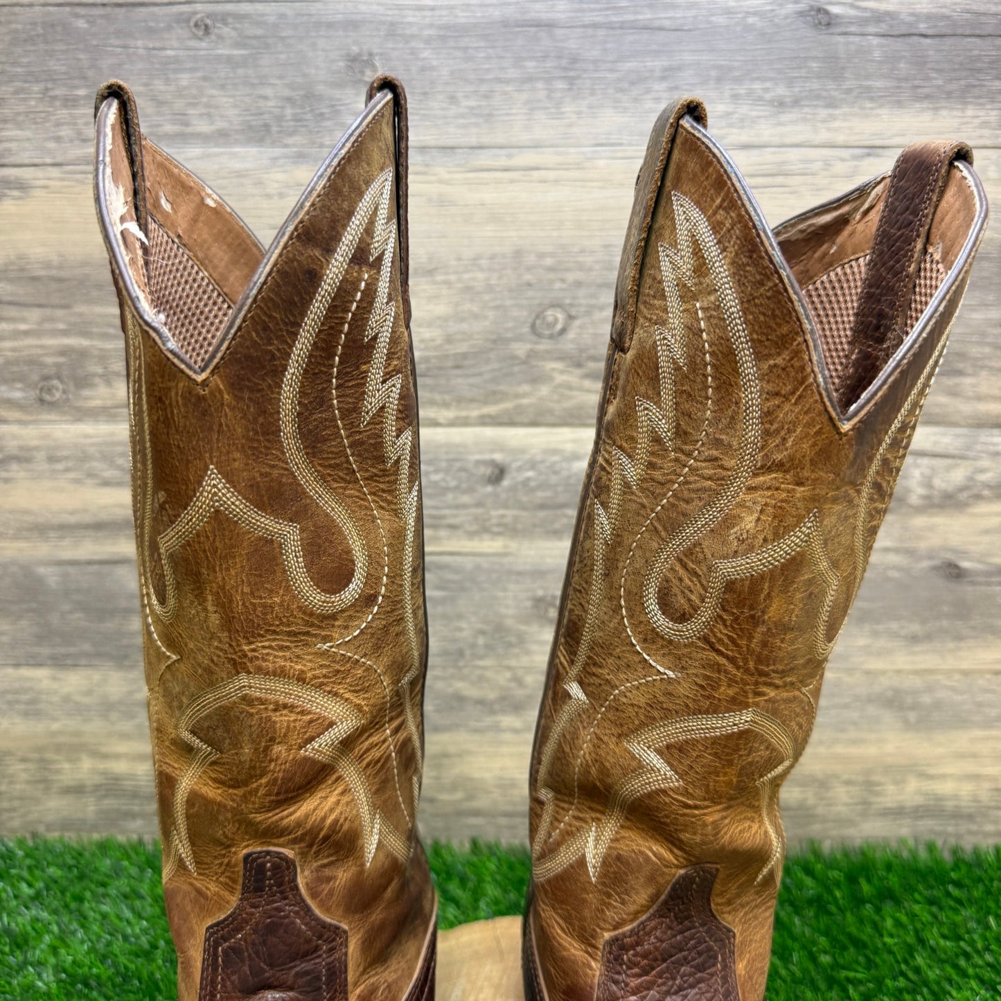 Ariat Men - Size 10.5D - Two Tone Brown Bullhide Cowboy Boots Style 10016366