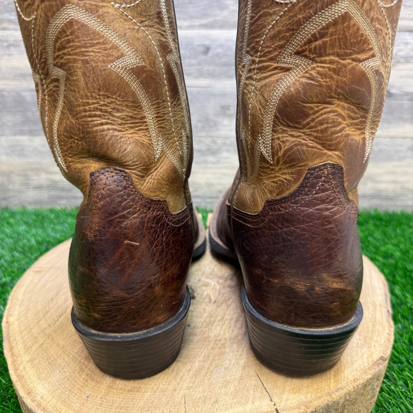 Ariat Men - Size 10.5D - Two Tone Brown Bullhide Cowboy Boots Style 10016366