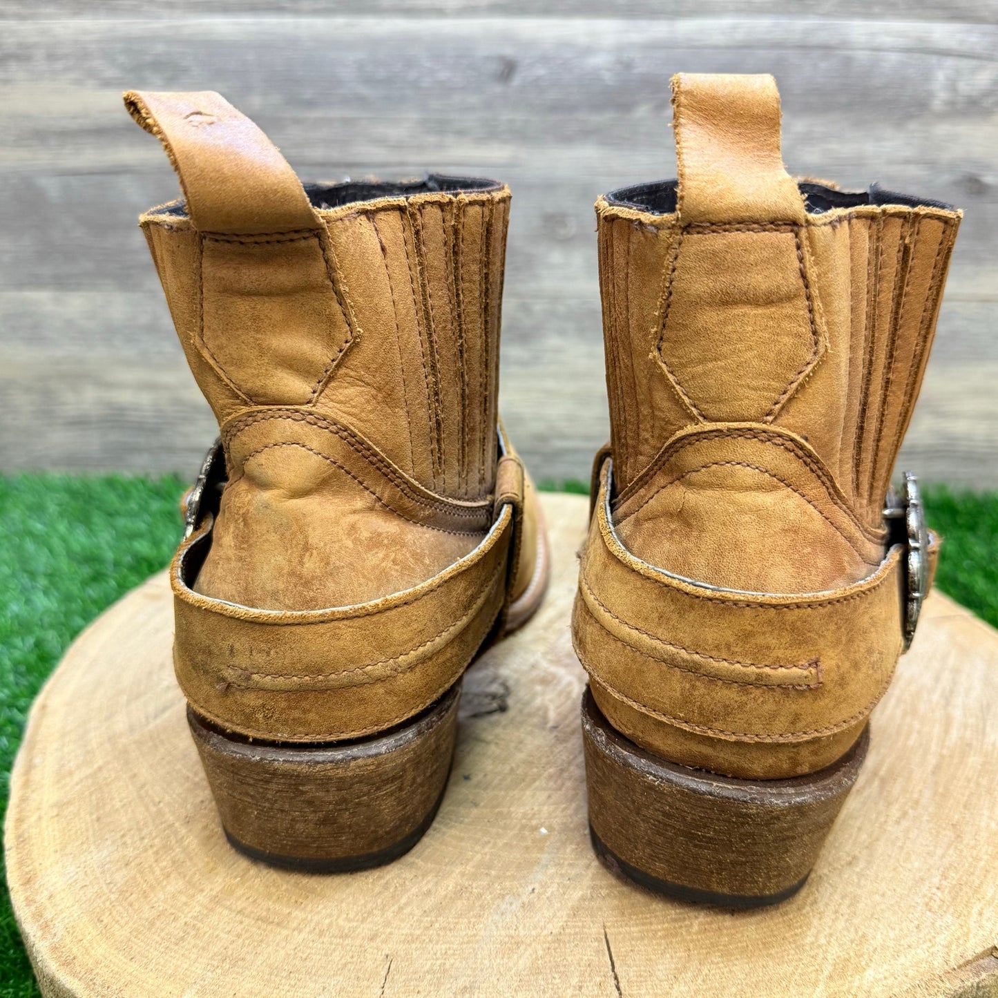 Matisse Women - Size 8.5M - Tan Suede Harness Ankle Boots Judd