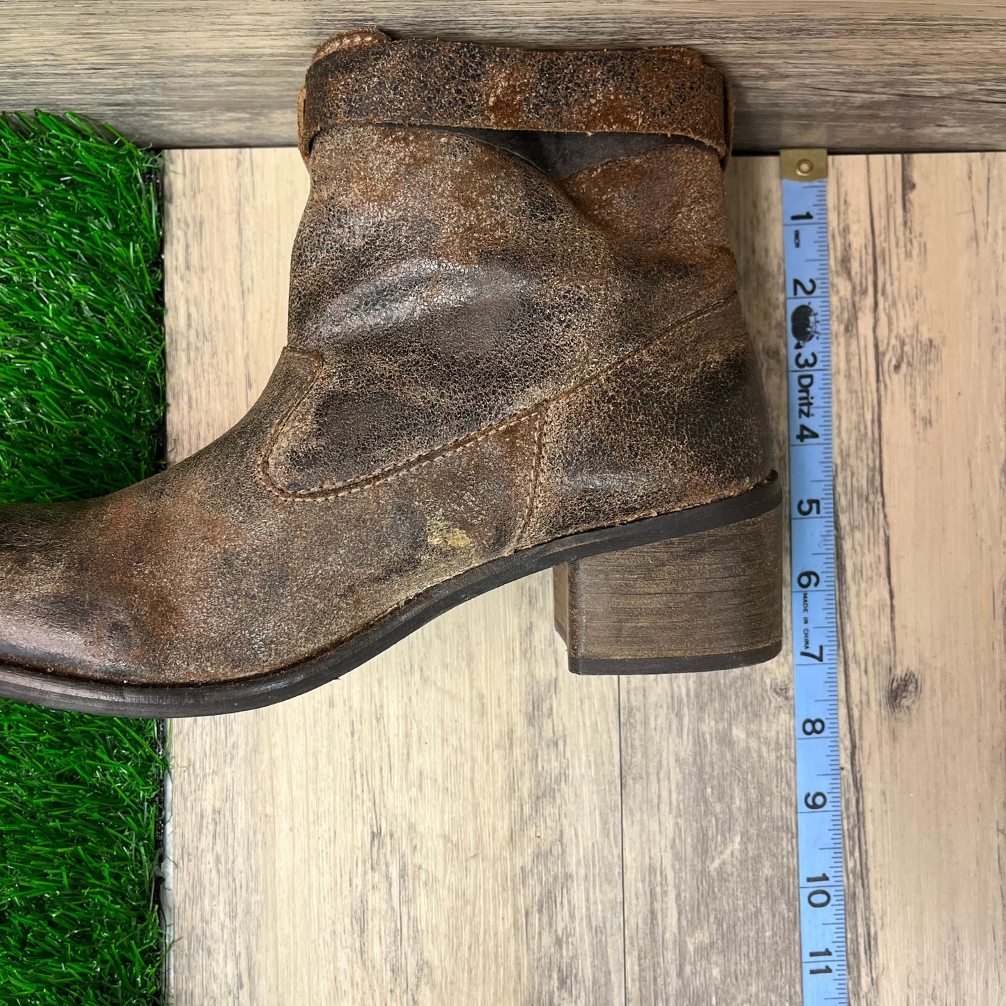 Diba True Women - Size 8.5 - Distressed Brown Ankle Boots