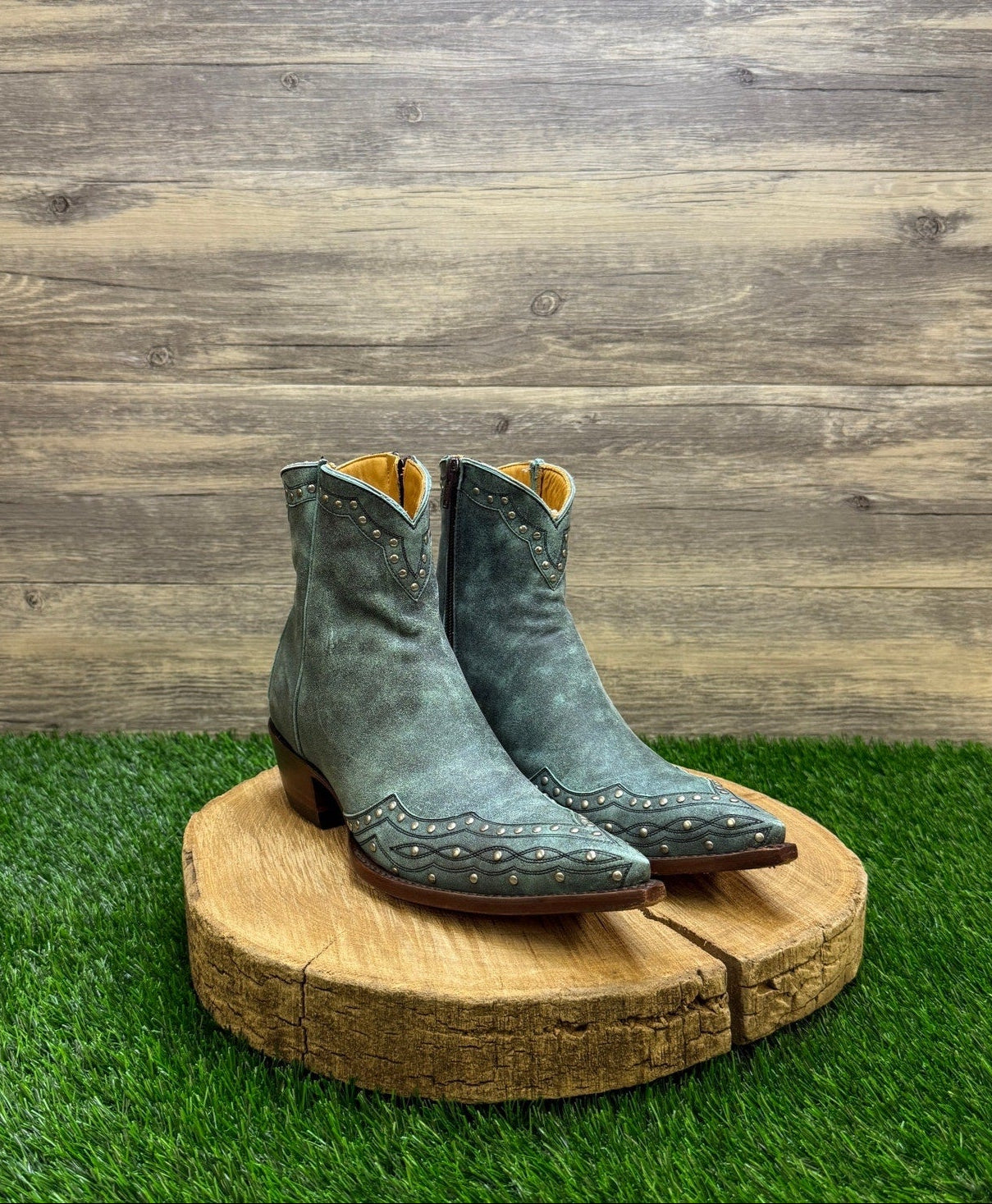 Old Gringo Women - Size 7B - Blue/Green Studded Ankle Cowboy Boots Style 1117