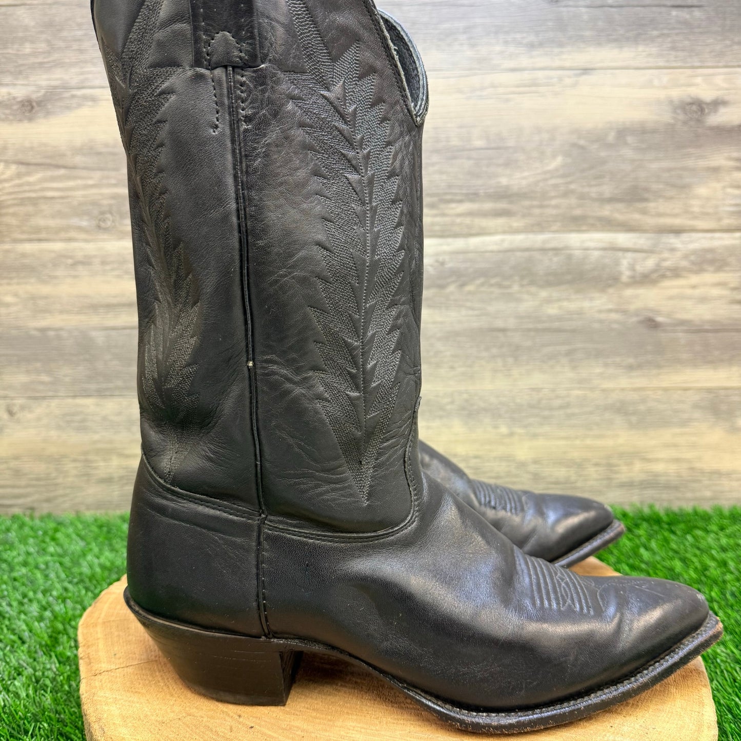 J Chisholm - Size 10M - Black Cowboy Boots D820