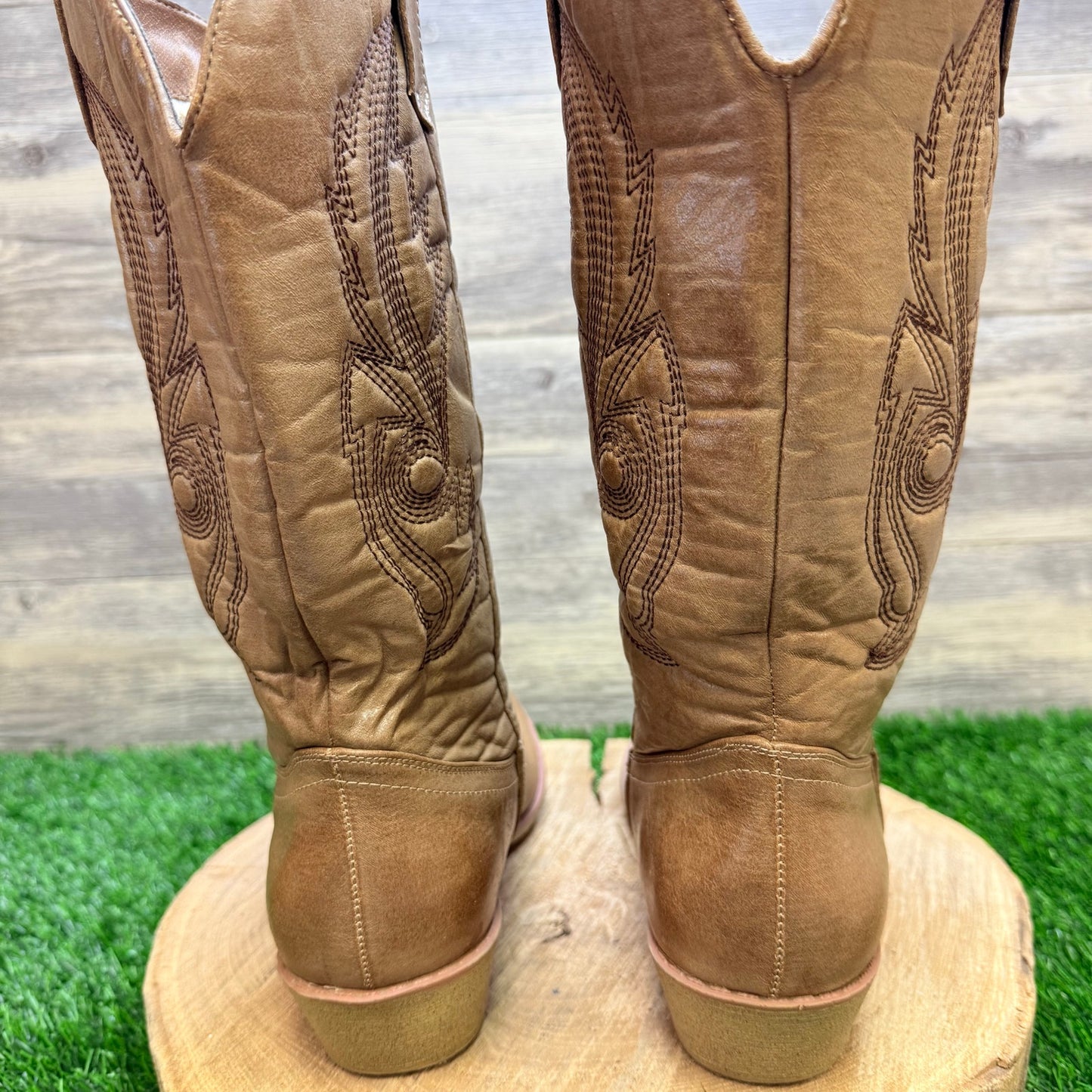 Coconuts Women - Size 11M - Tan Faux Leather Cowboy Boots Gaucho