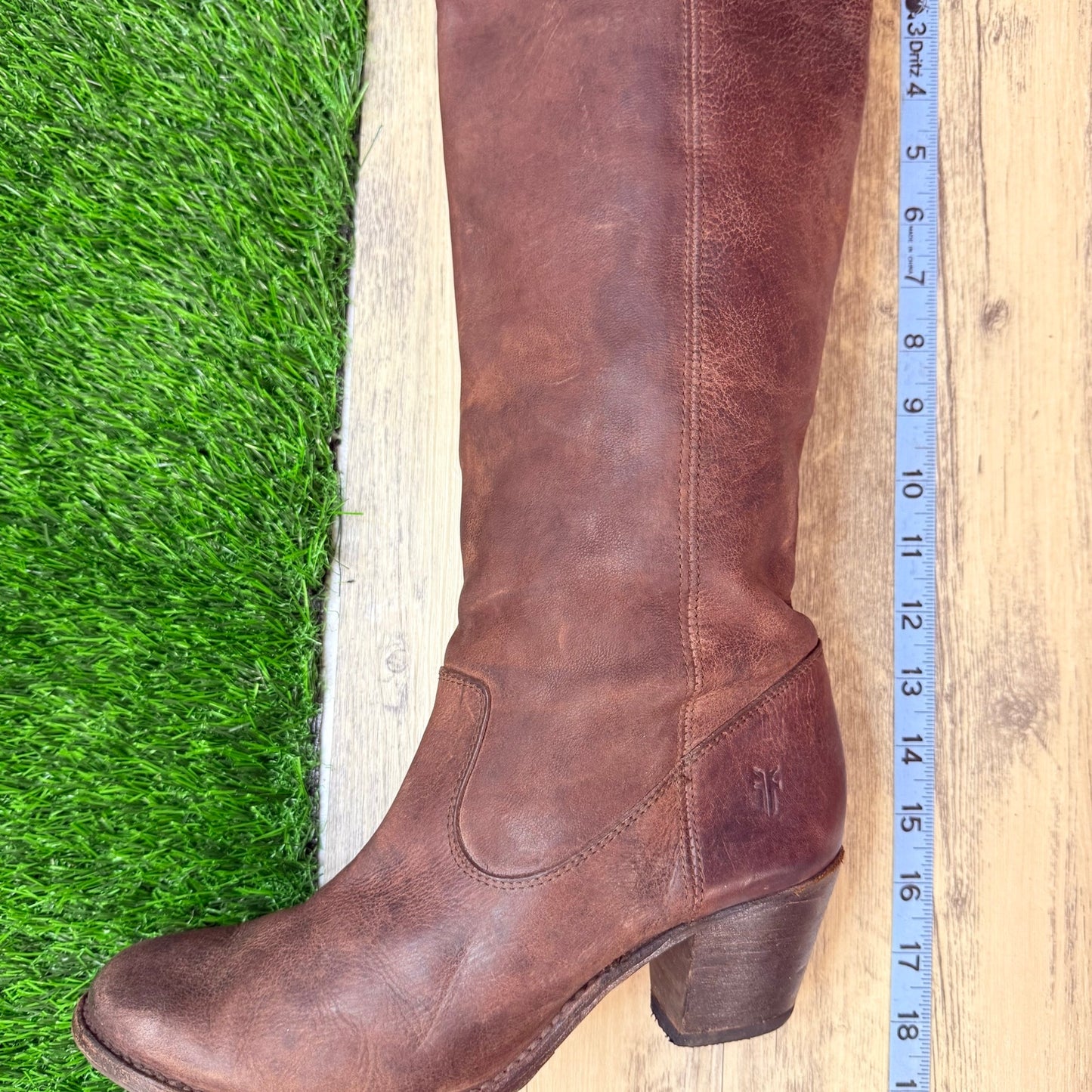 Frye Women - Size 8.5B - Brown Jackie Button Riding Boots 76575