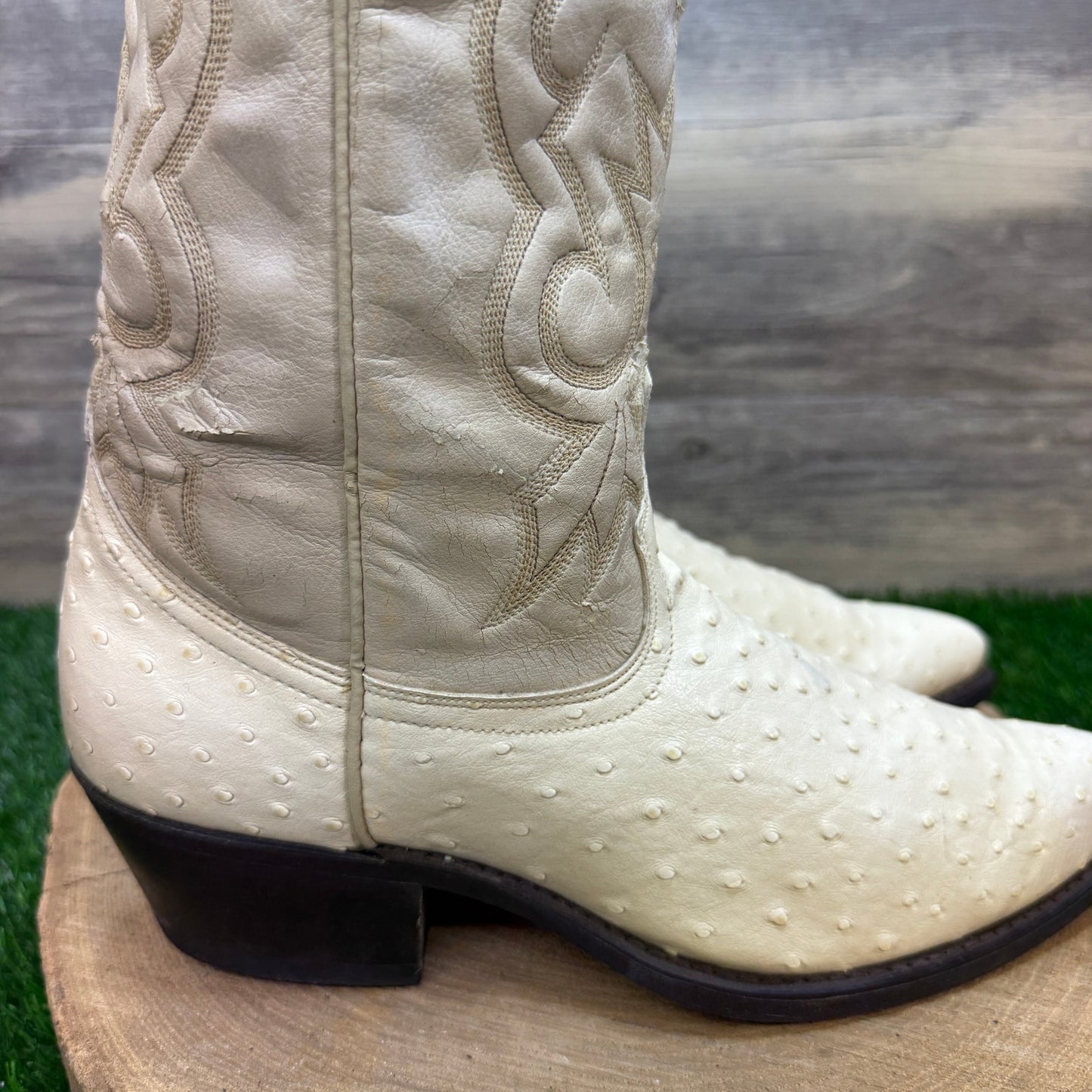 Acme Men - Size 9D - Vintage Cream Ostrich Western Cowboy Boots Style 4577
