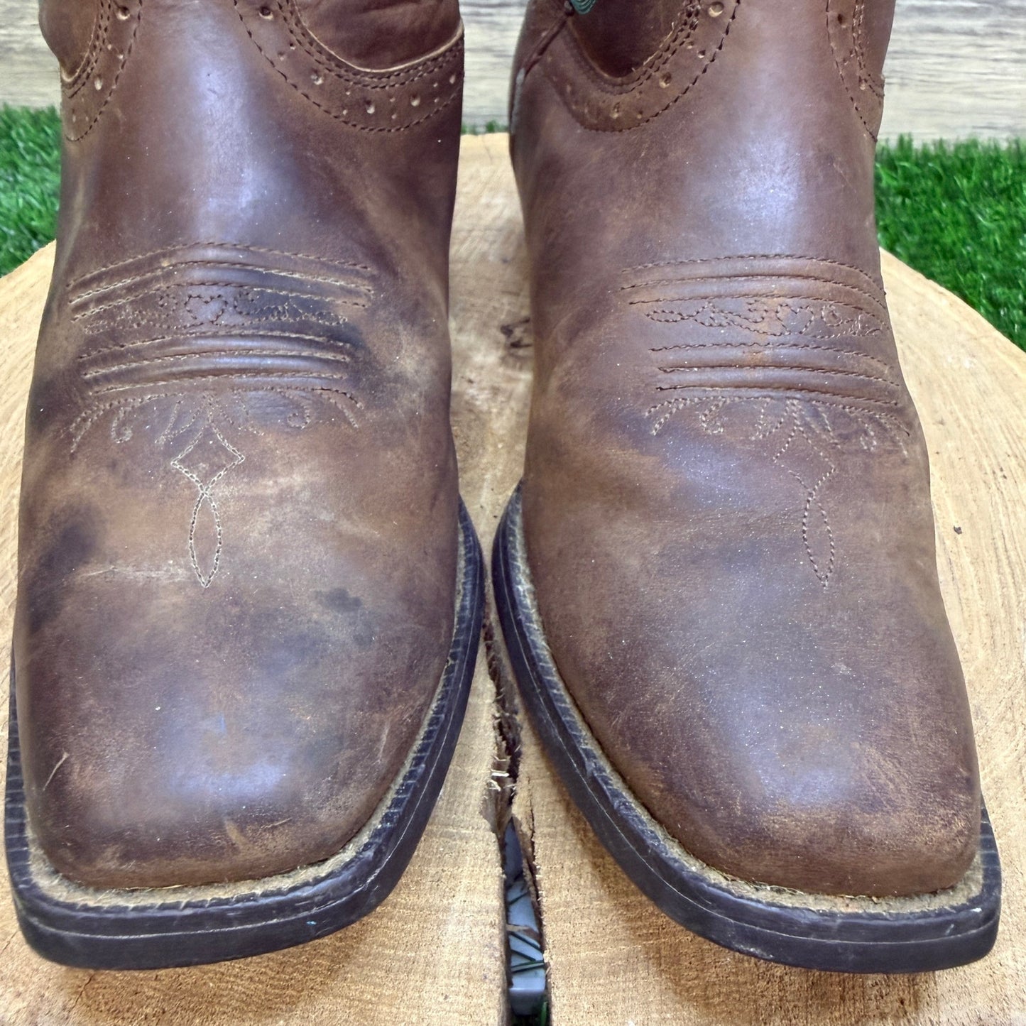 Justin Women - Size 7.5B - Tan/Green Square Toe Cowboy Boots Style 2552