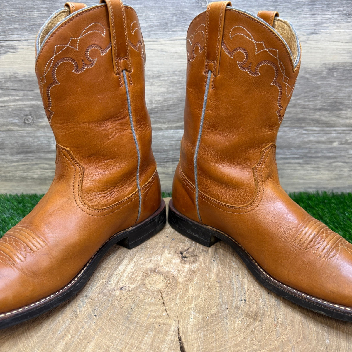 Ariat Women - Size 6.5B - Cognac Blackwater Square Toe Cowboy Boots Style 18101