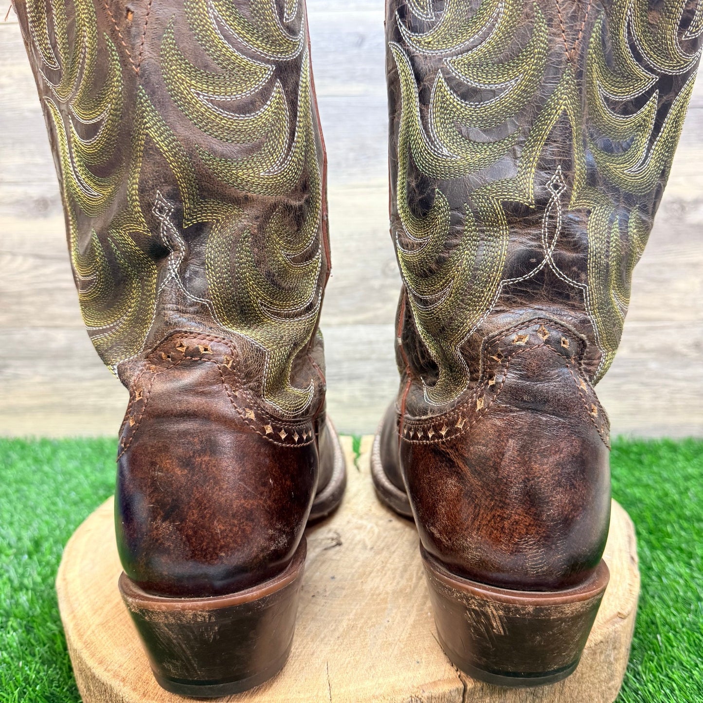 Ariat Men - Size 12D - Dist. Brown Turnback Square Toe Cowboy Boots 10012763