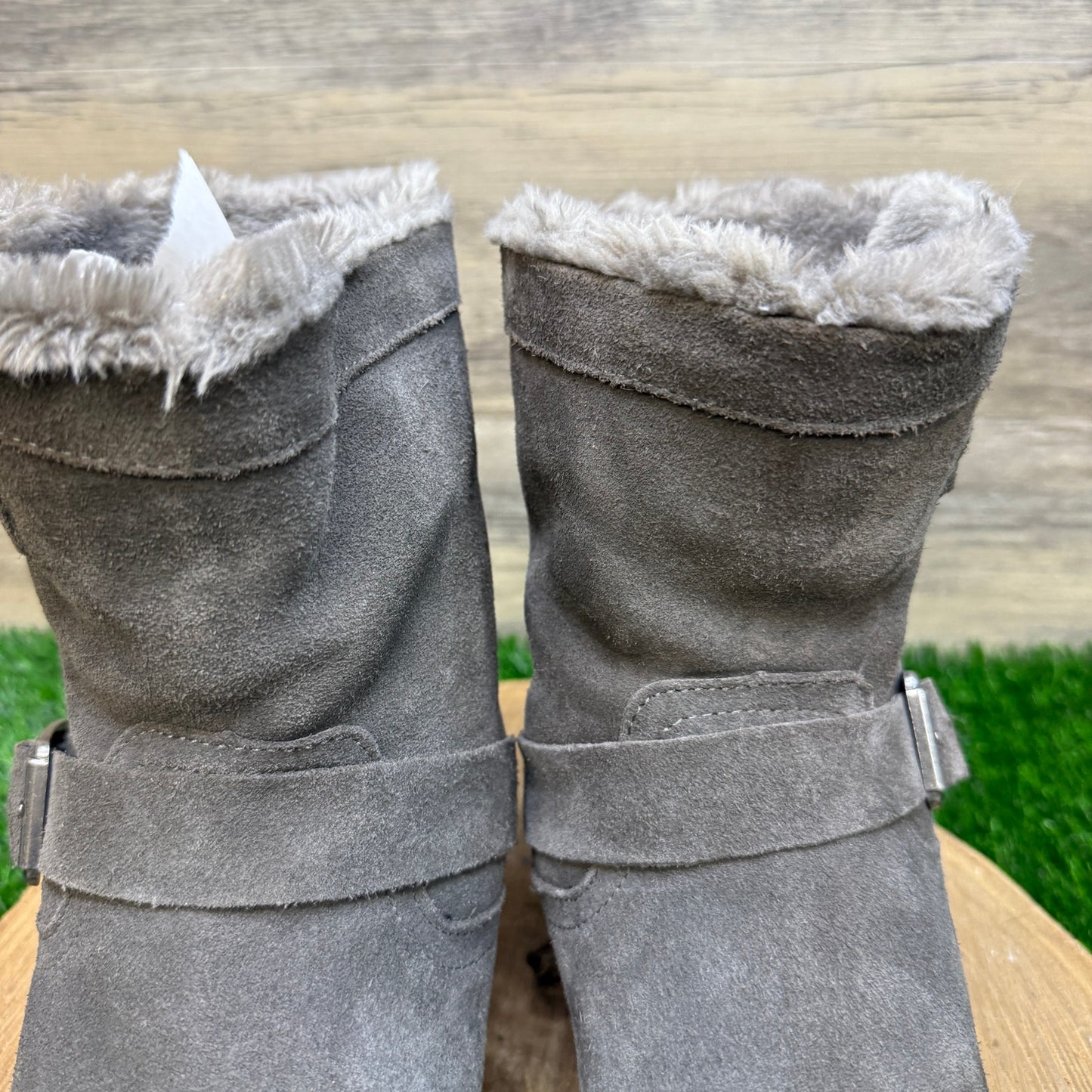 Unknown Women - Size 10M - Gray Suede Harness Ankle Boots Style Vail