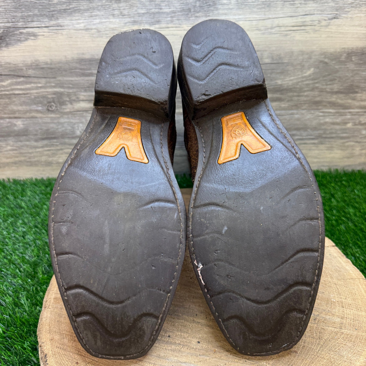 Ariat Men - Size 10.5EE - Brown Rough Stock Square Toe Cowboy Boots 10002227