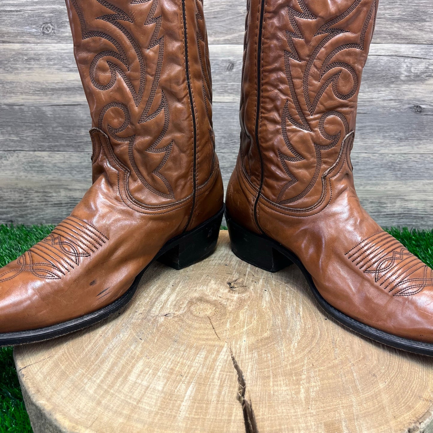 Acme Men - Size 10.5D - Vintage Cognac Faux Leather Cowboy Boots Style 604