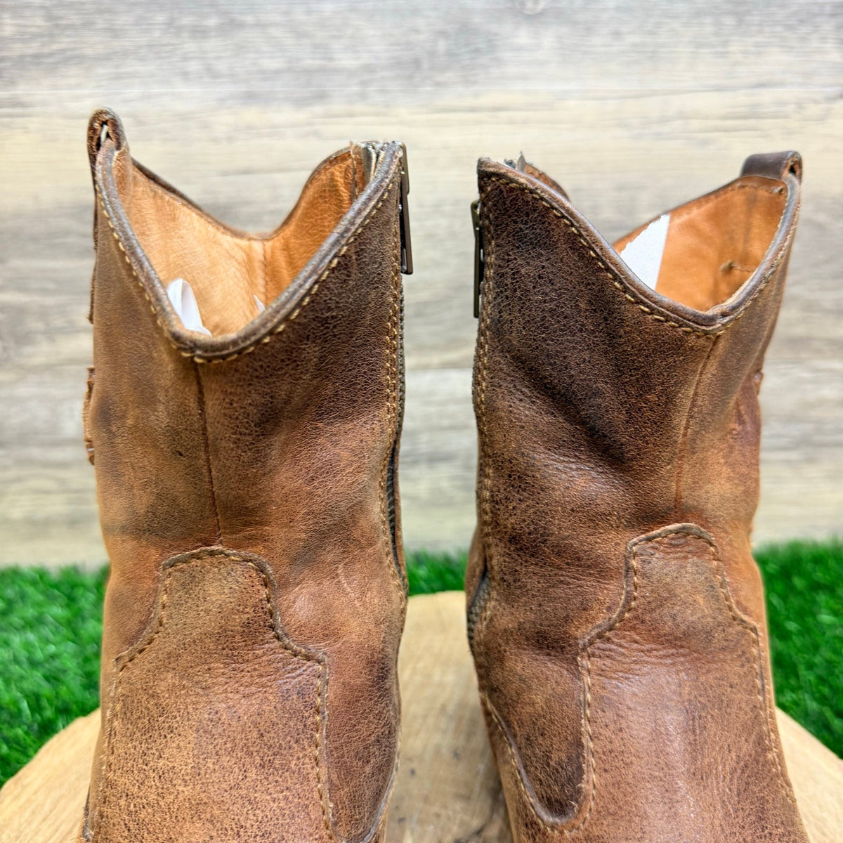 Born Women - Size 7 - Brown Ankle Zipper Boots CQG11