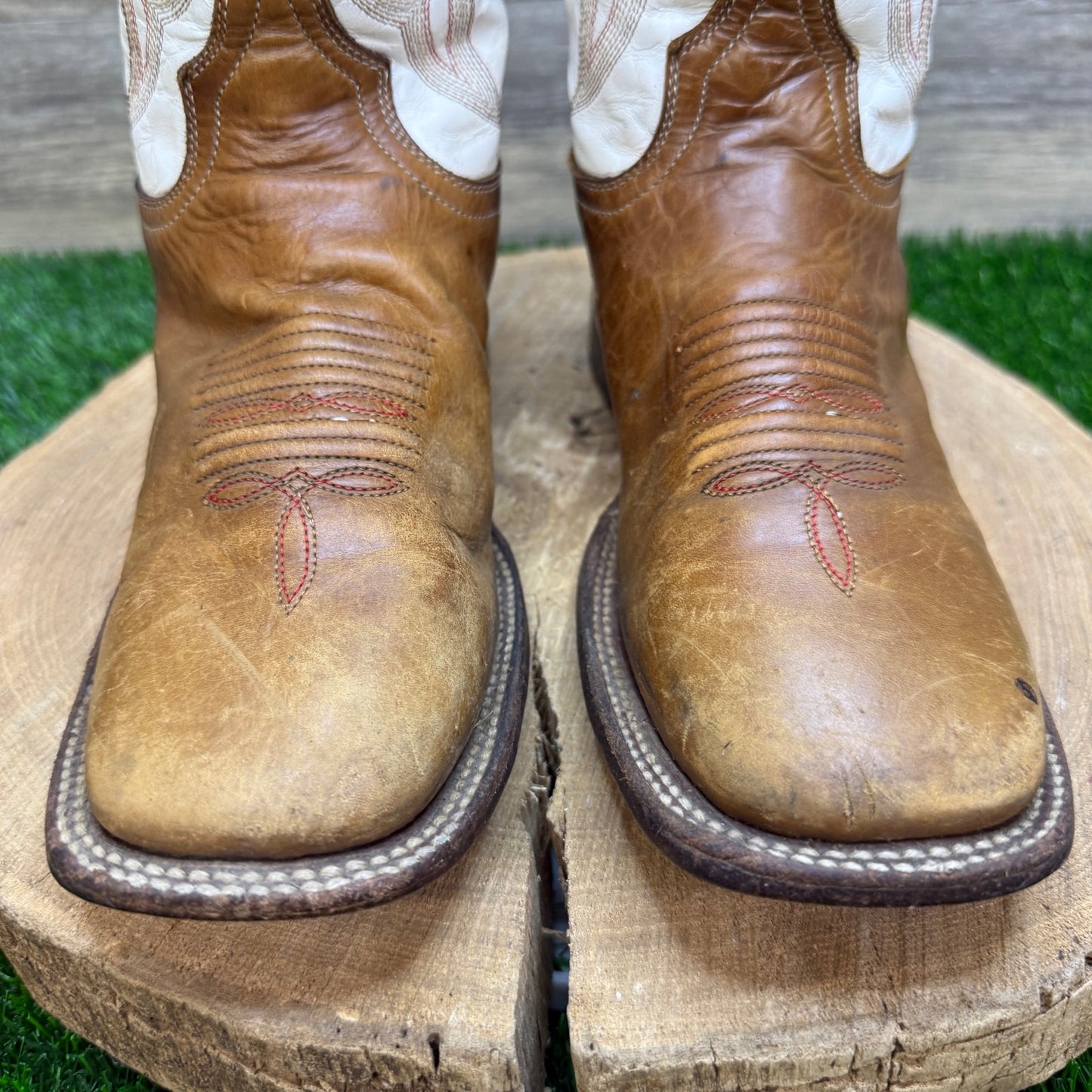 Resistol Ranch Women - Size 8B - Tan/White Square Toe Cowboy Boots M3603