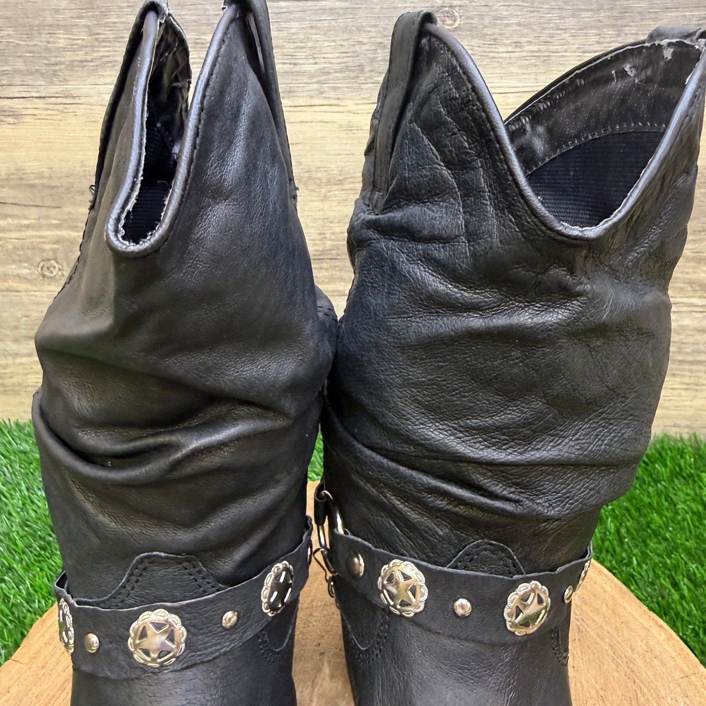 Dingo Women - Size 7.5M - Black Harness Ankle Cowboy Boots Style DI522