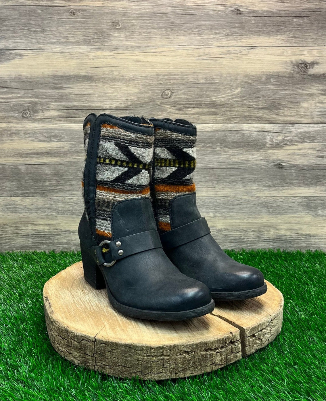 Born Women - Size 8 - Black Southwest Design Harness Ankle Boots 07503