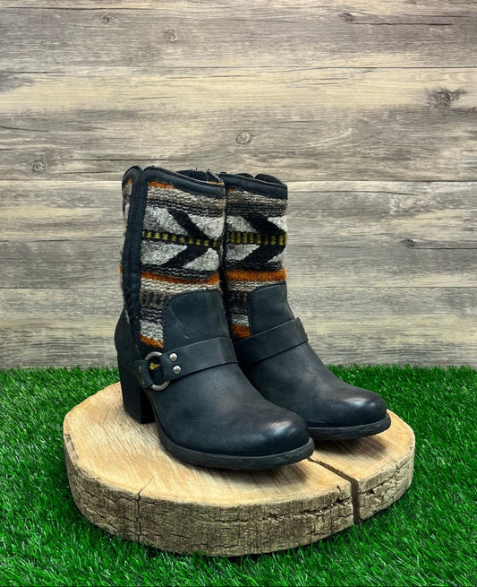 Born Women - Size 8 - Black Southwest Design Harness Ankle Boots 07503
