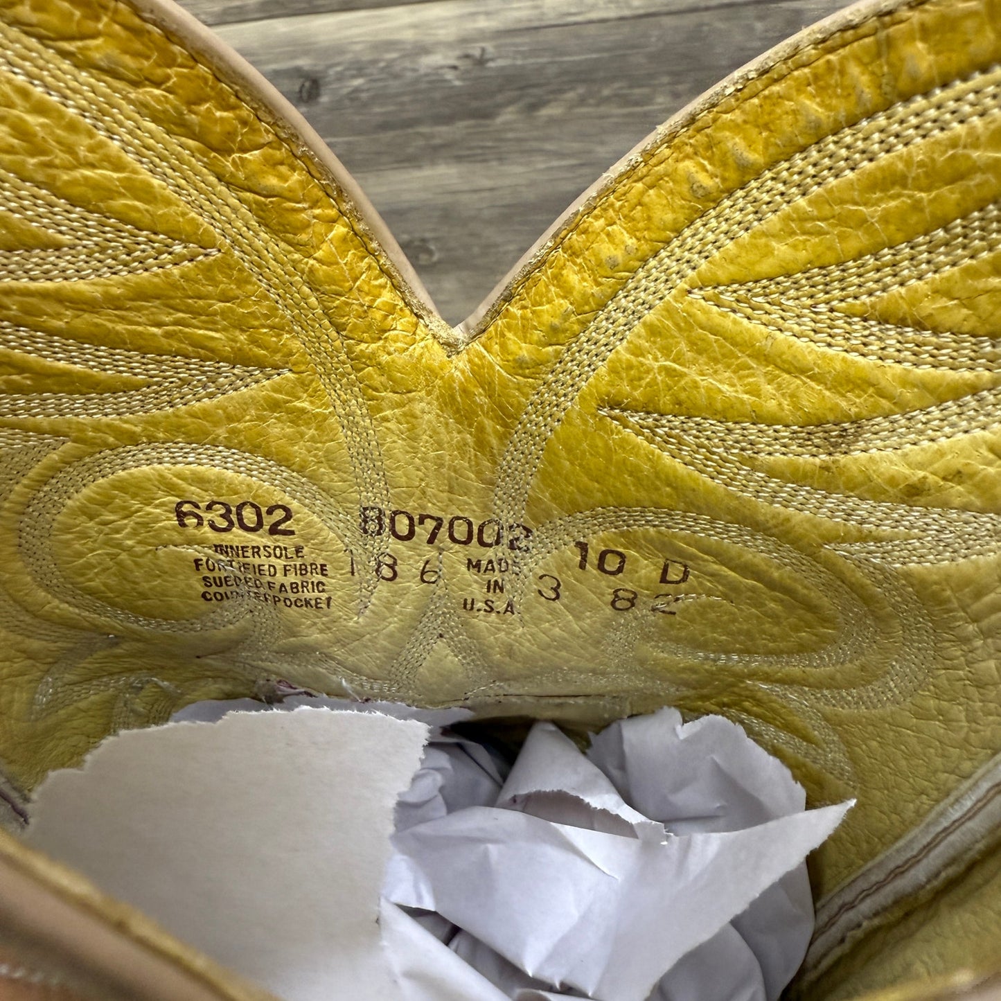 Acme Royal Men - Size 10D - Vintage Beige/Tan Exotic Cowboy Boots Style 6302