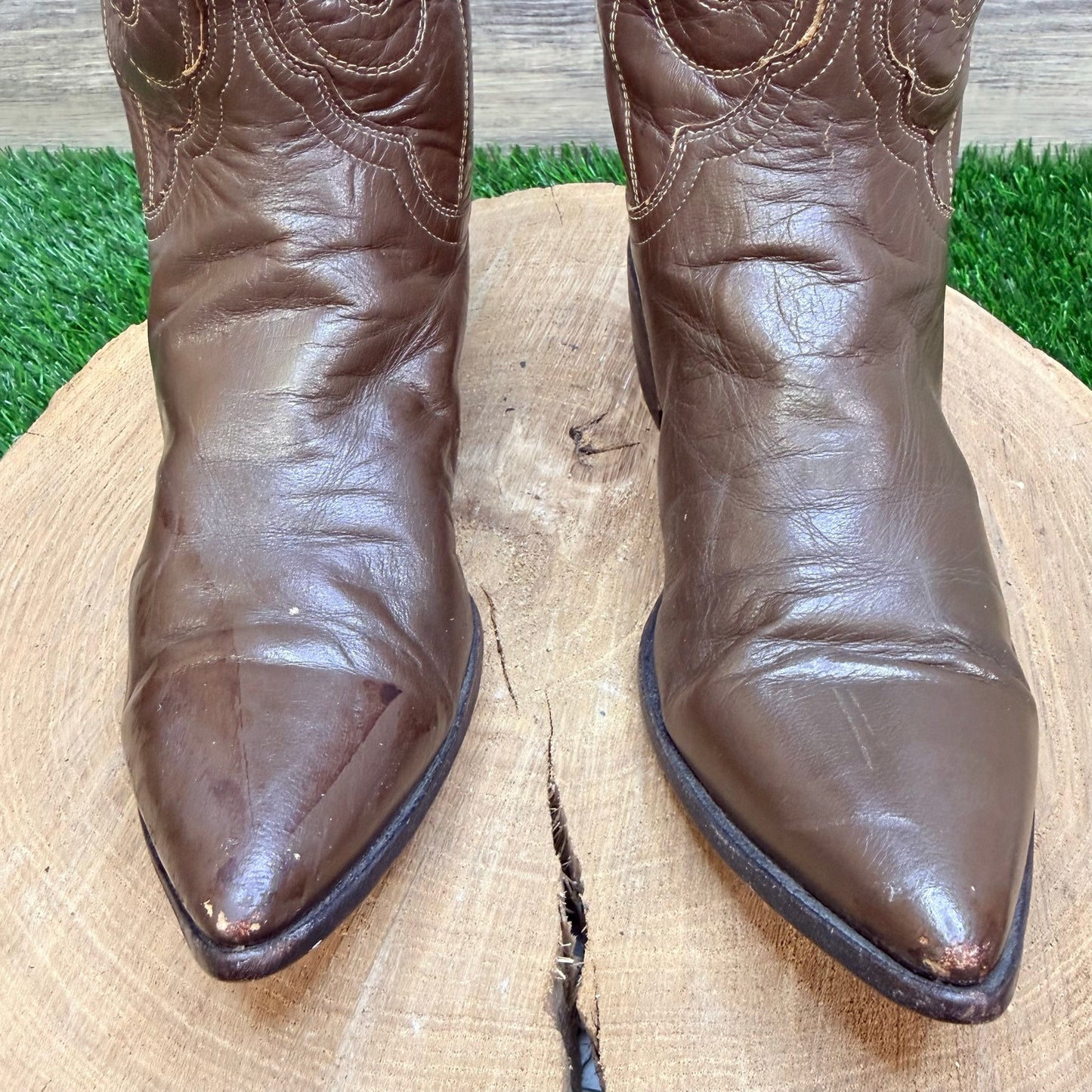 Justin Women / Youth - Size 5C / 1.5 - Vintage Brown Western Cowboy Boots L-4003