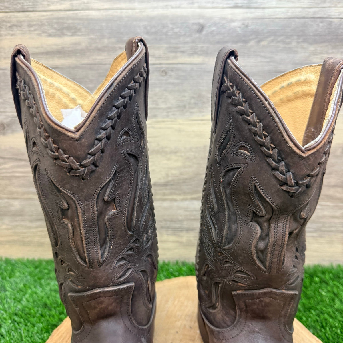 Frye Women - Size 7B - Wyatt Overlay Cutout Western Cowboy Boots 76595