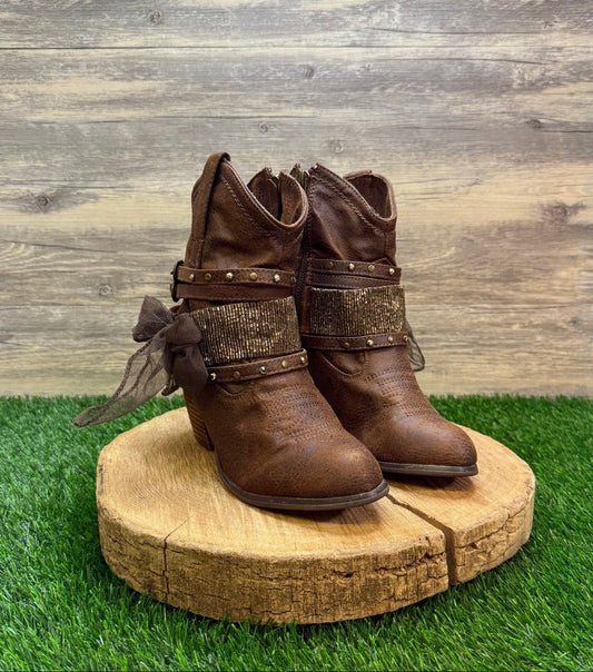 Not Rated Women - Size 8 - Brown Faux Suede Zipper Ankle Boots Style 52251
