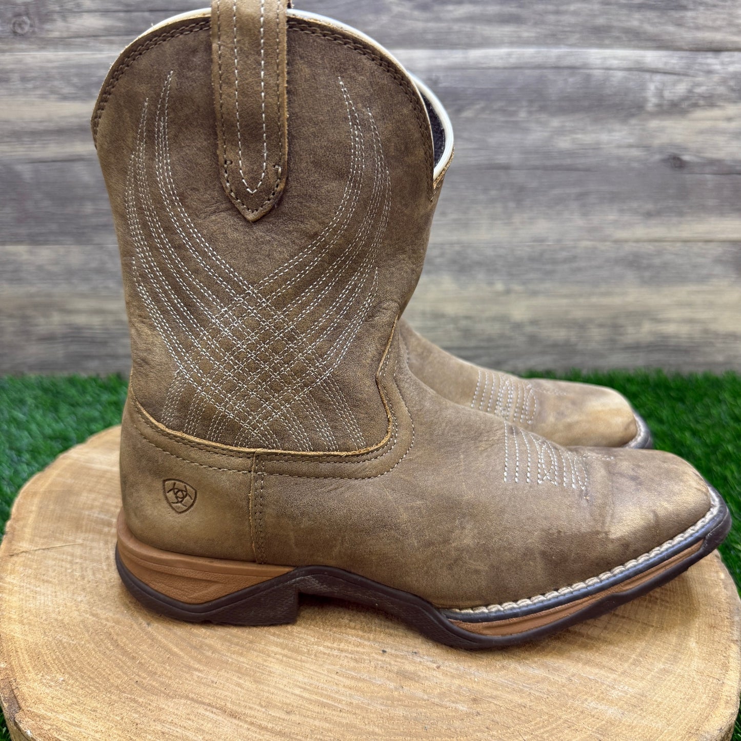 Ariat Youth - Size 2 - Tan Wiggle Room Square Toe Cowboy Boots Style 10035778