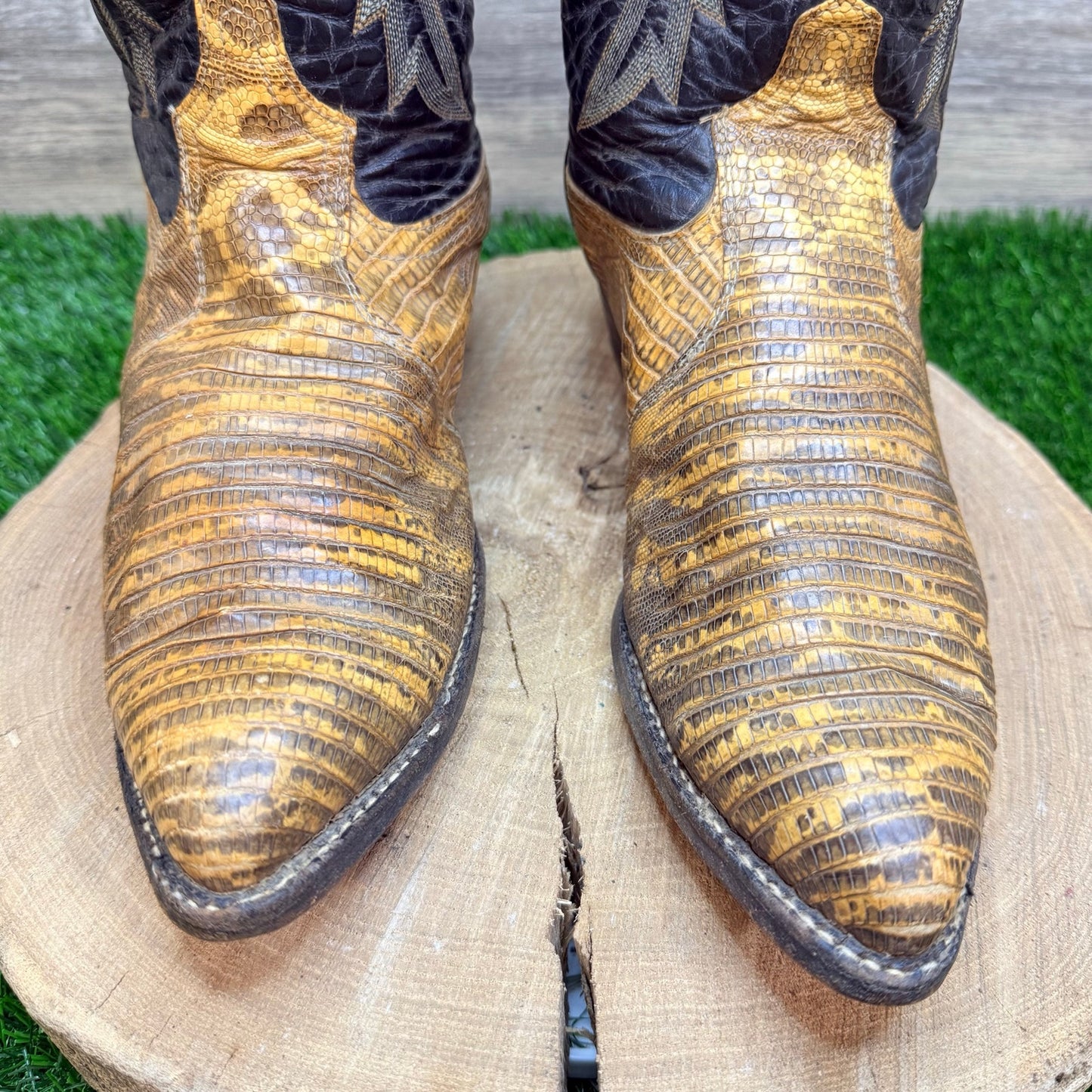 Tony Lama Men - Size 10D - Vintage Black / Tan Lizard Western Cowboy Boots 8883