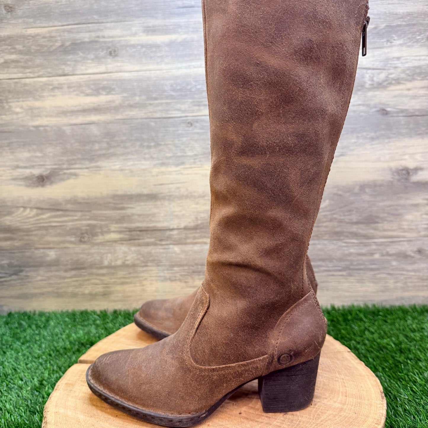 Born Women - Size 5 - Brown Tall Zipper Boots D17906