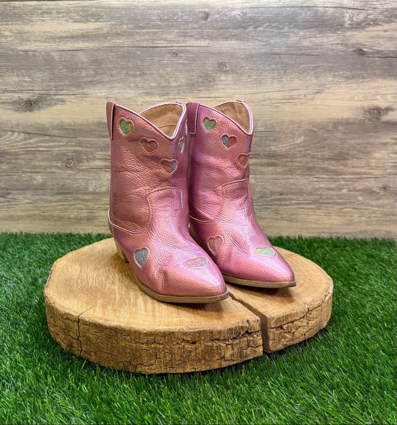 Lola Youth - Size 2.5 - Pink Glitter Heart Faux Leather Boots
