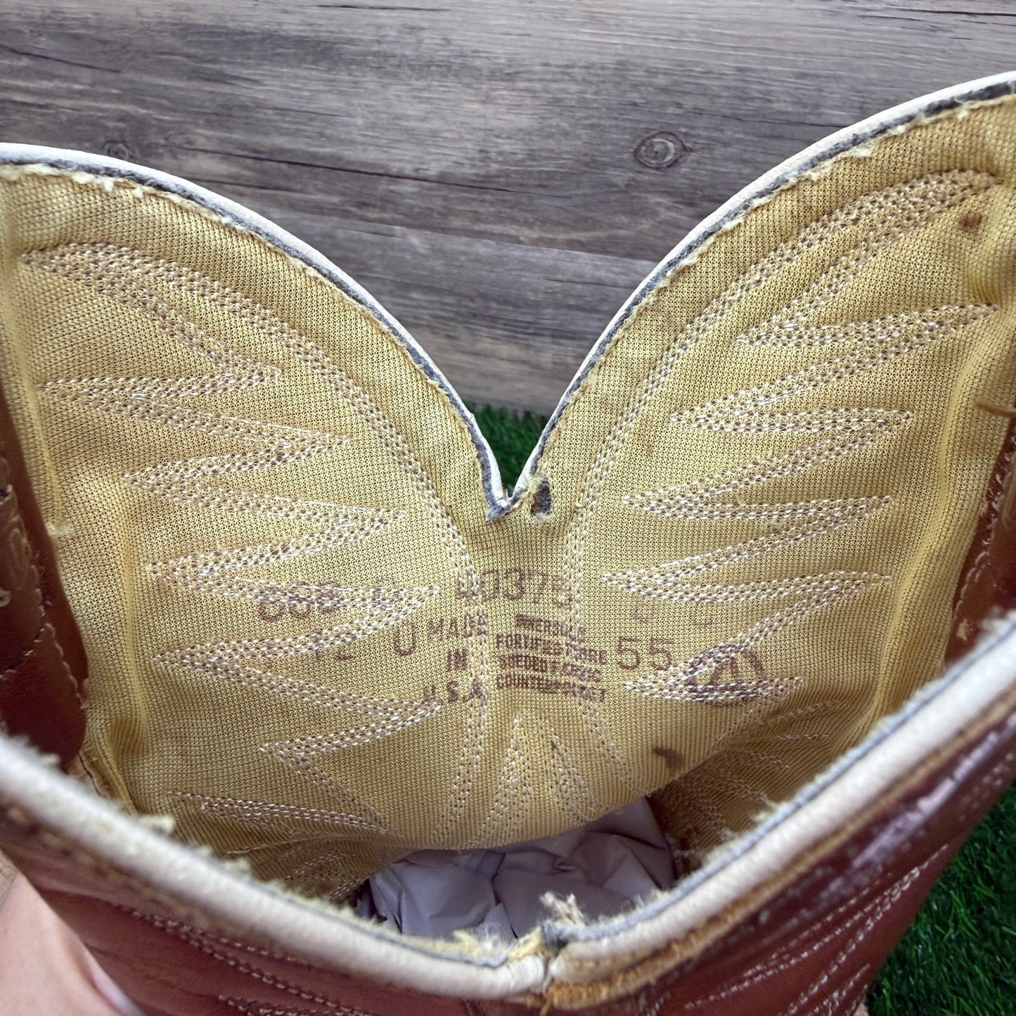Acme Men - Size 6.5C - Vintage Brown/Cream Western Cowboy Boots Style 40375