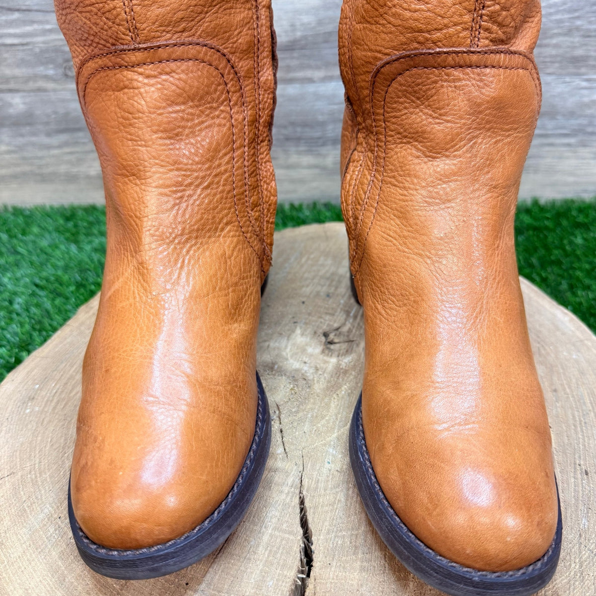 Unknown Women - Size 8.5M - Cognac Leather Zipper Boots 1221