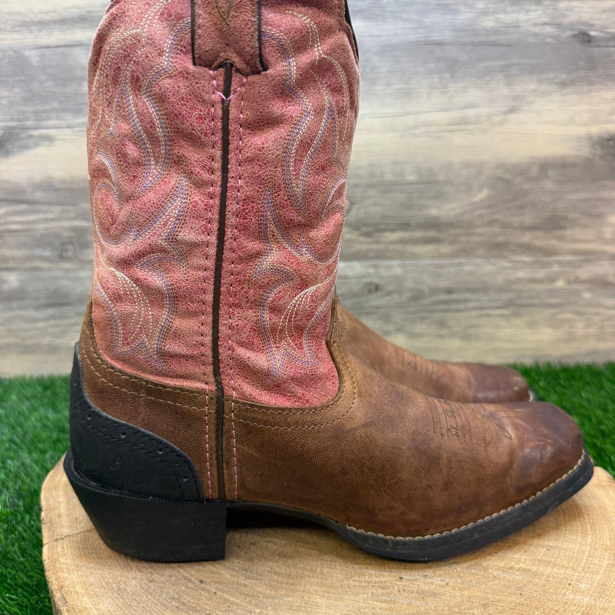 Tony Lama Women - Size 7.5B - Brown/Red Square Toe Cowboy Boots ST1006N