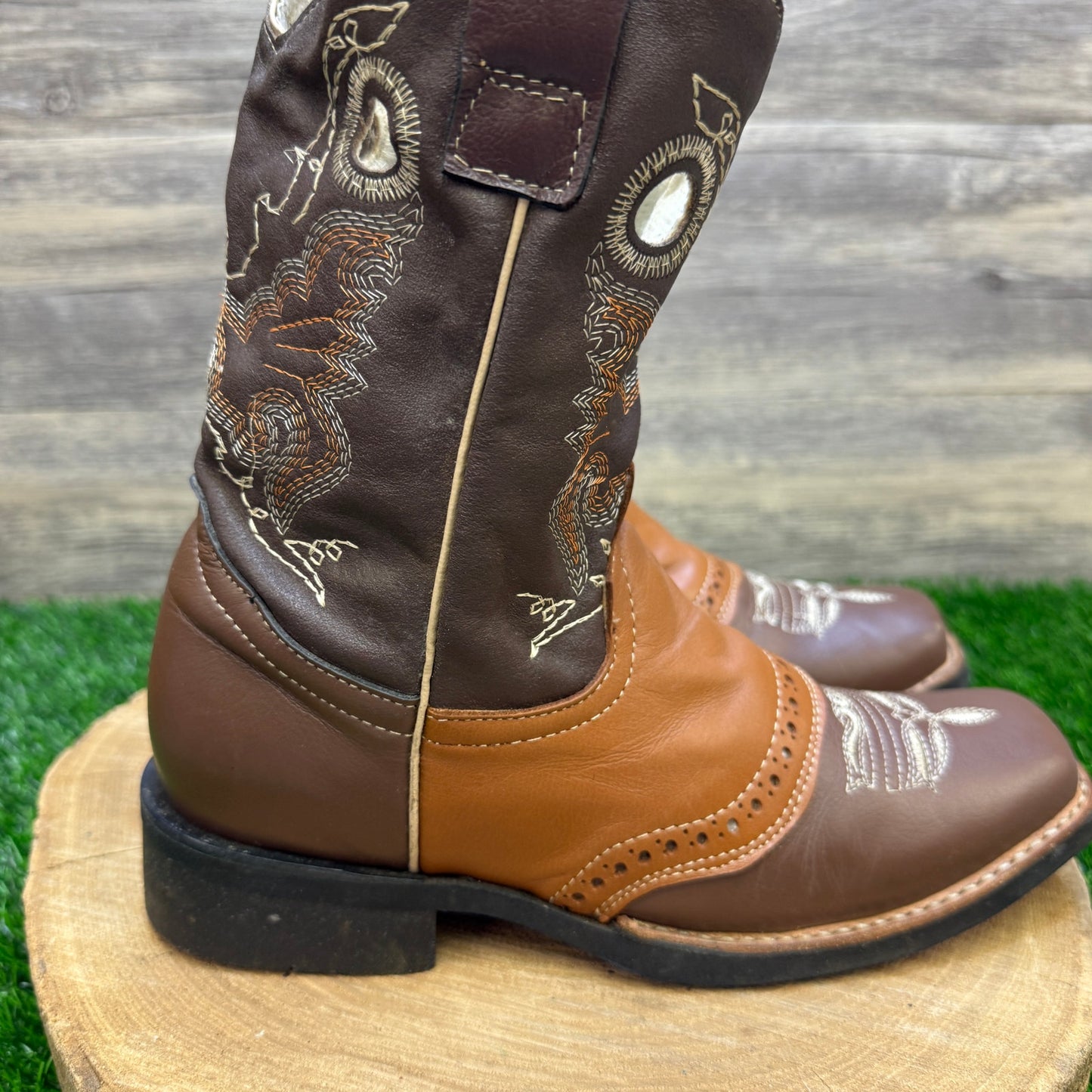 JJ Diher Youth - Size 6 - Brown/Tan Faux Leather Square Toe Cowboy Boots