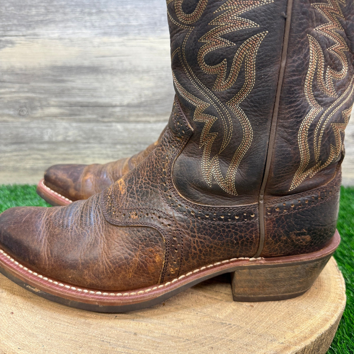 Ariat Men - Size 10.5D - Brown Rough Stock Square Toe Cowboy Boots 10002227