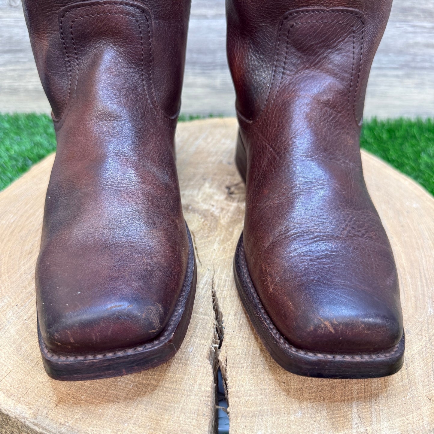 Frye Women - Size 7.5B - Dark Brown Heath Zipper Square Toe Boots Style 77283