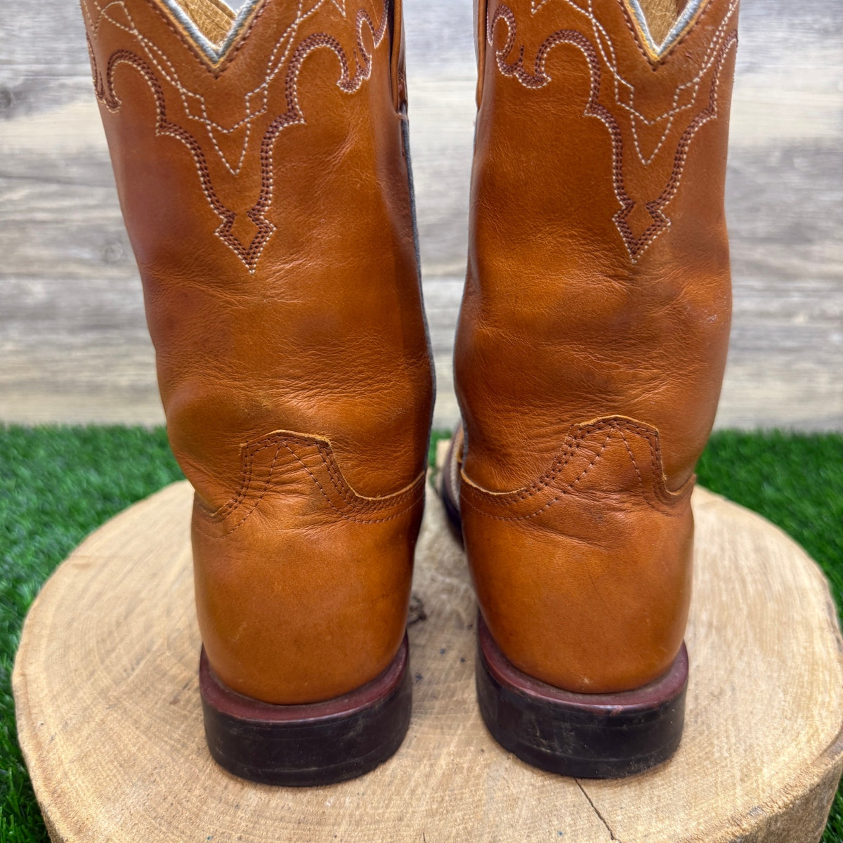 Ariat Women - Size 6.5B - Cognac Blackwater Square Toe Cowboy Boots Style 18101