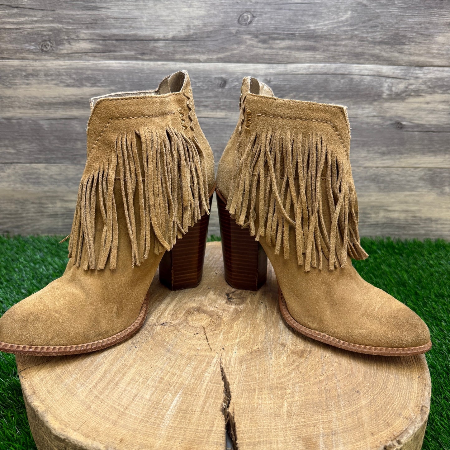 Cynthia Vincent Women - Size 8.5 - Tan Fringe Ankle Heeled Zipper Boots