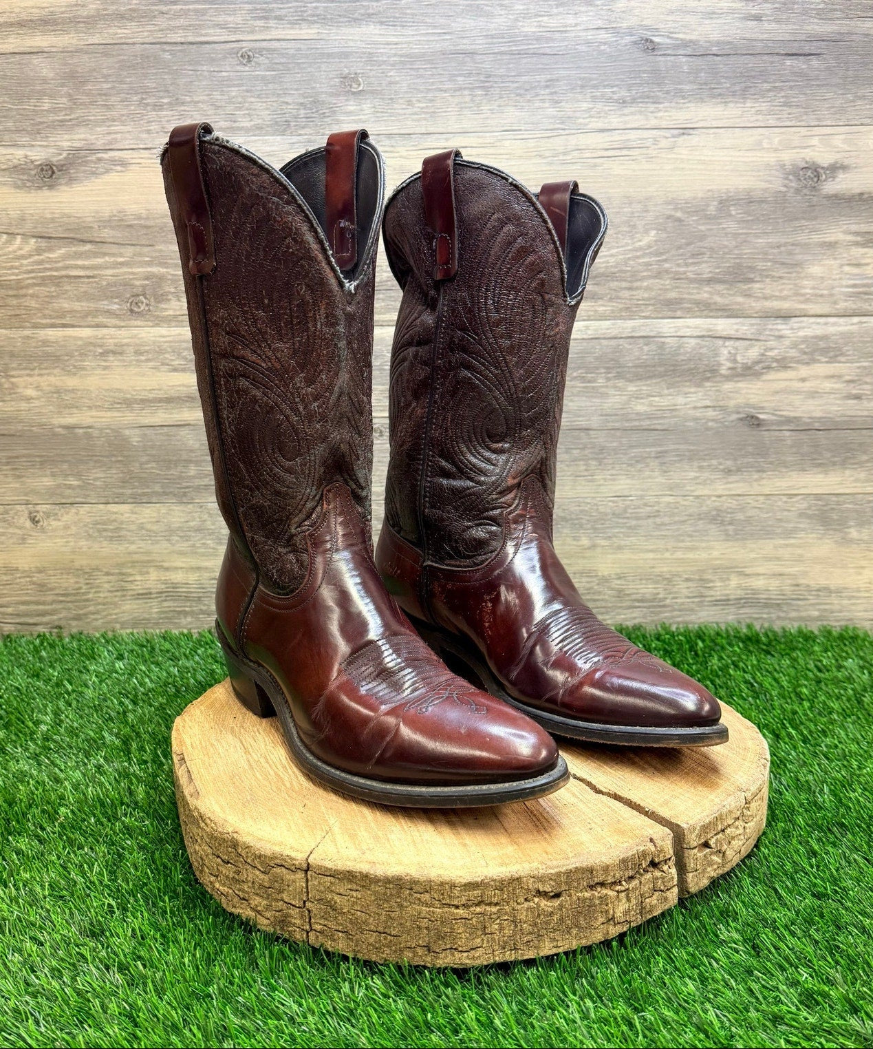 Laredo Men - Size 8.5EE - Vintage Brown Cowboy Boots 12382