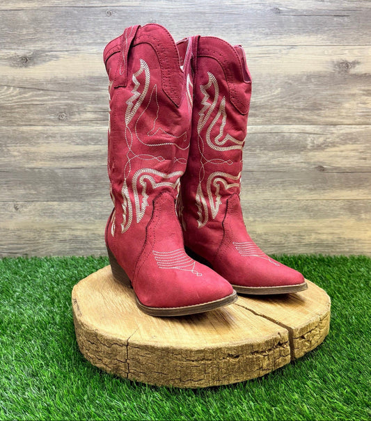 True Craft Women - Size 8M - Soft Faux Leather Cowboy Boots Tammi