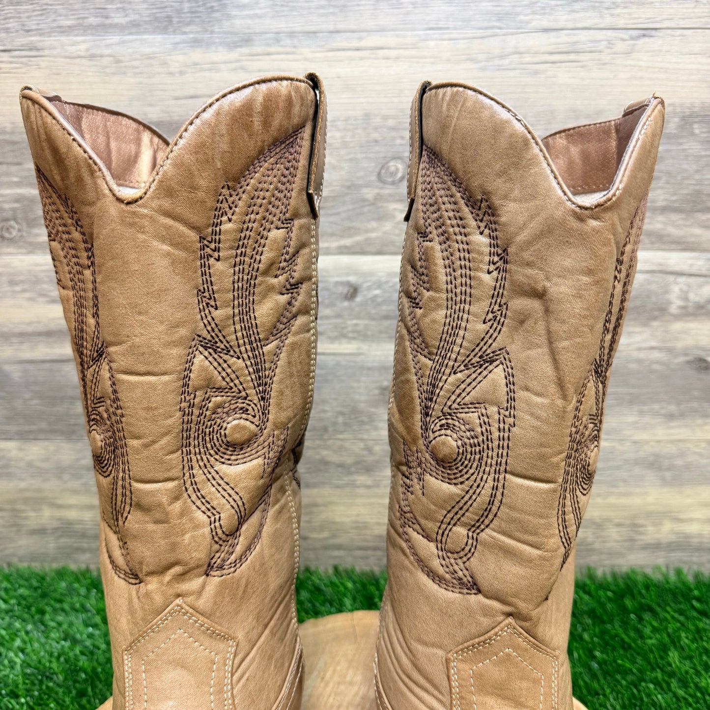 Coconuts Women - Size 11M - Tan Faux Leather Cowboy Boots Gaucho